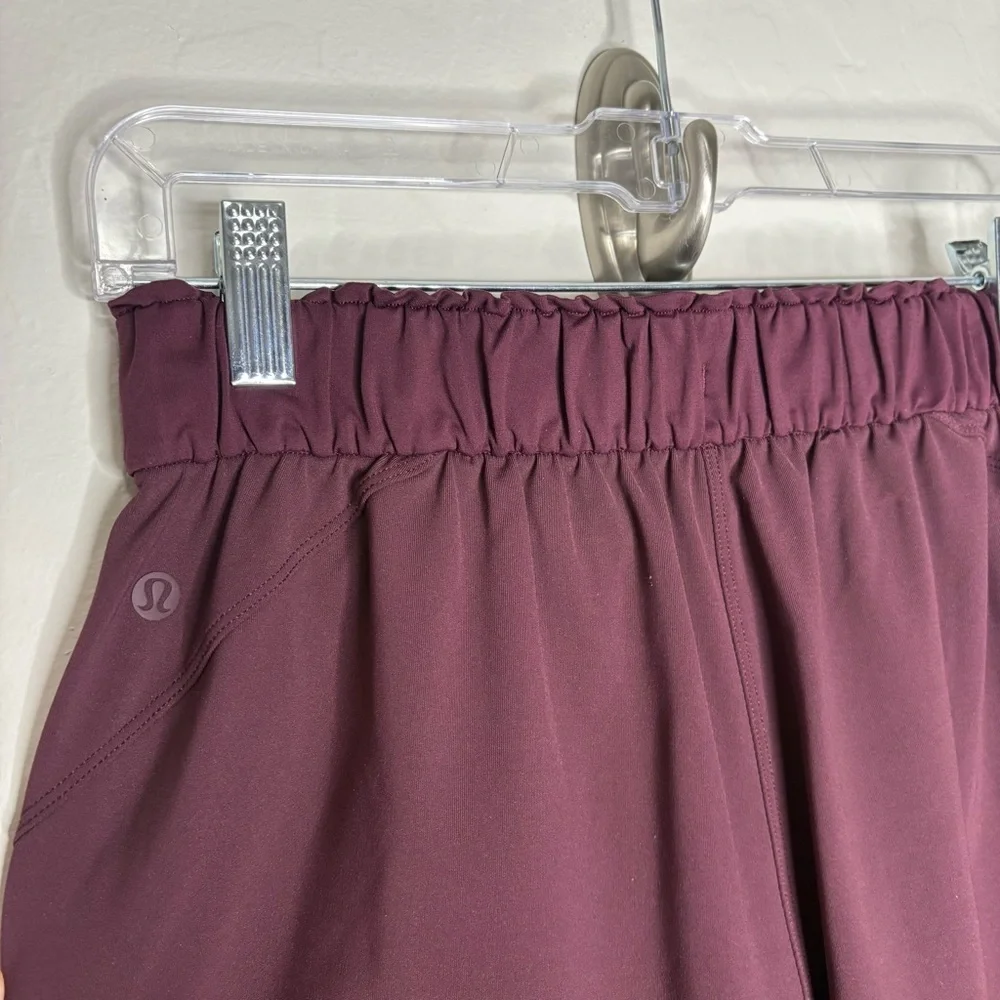 Lululemon Keep Moving Pants Cassis Burgundy Size 6 High Rise Tapered Lightweight